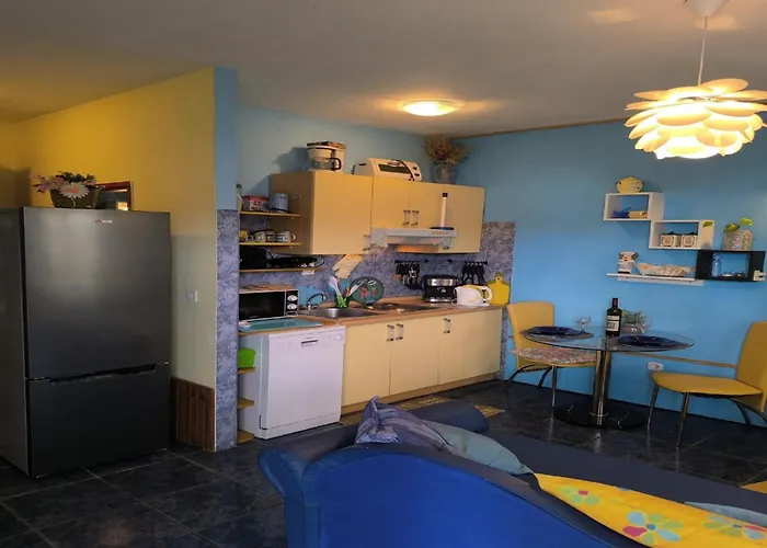 Cozy Ute, Island Of Kor Ula-one-bedroom With Terrace And Sea View A2